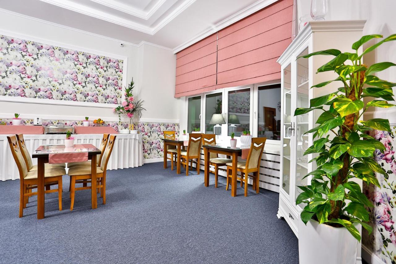 Hotel Wiosna Rabka-Zdrój Dış mekan fotoğraf