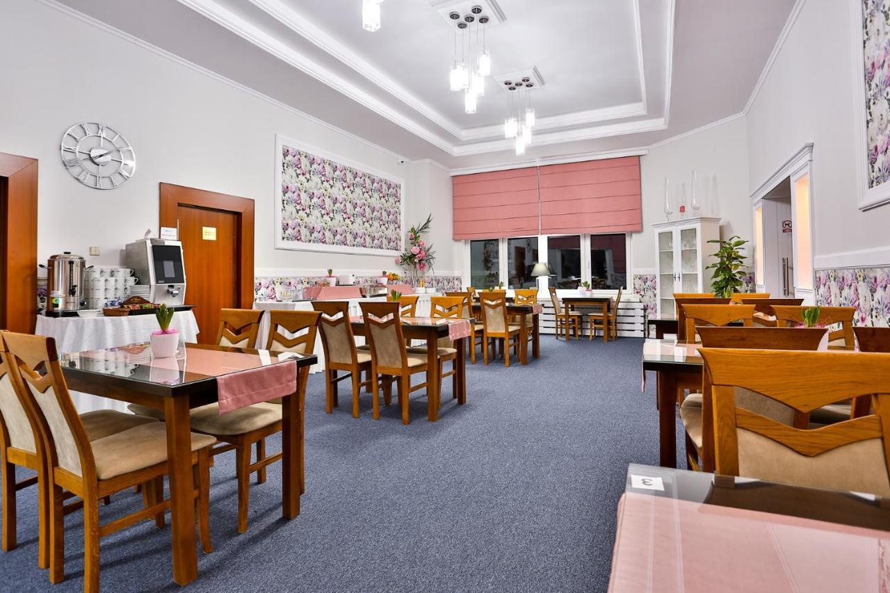 Hotel Wiosna Rabka-Zdrój Dış mekan fotoğraf